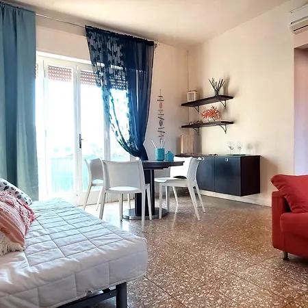 Oasi Del Sole - Sunny - Center Lägenhet Viareggio